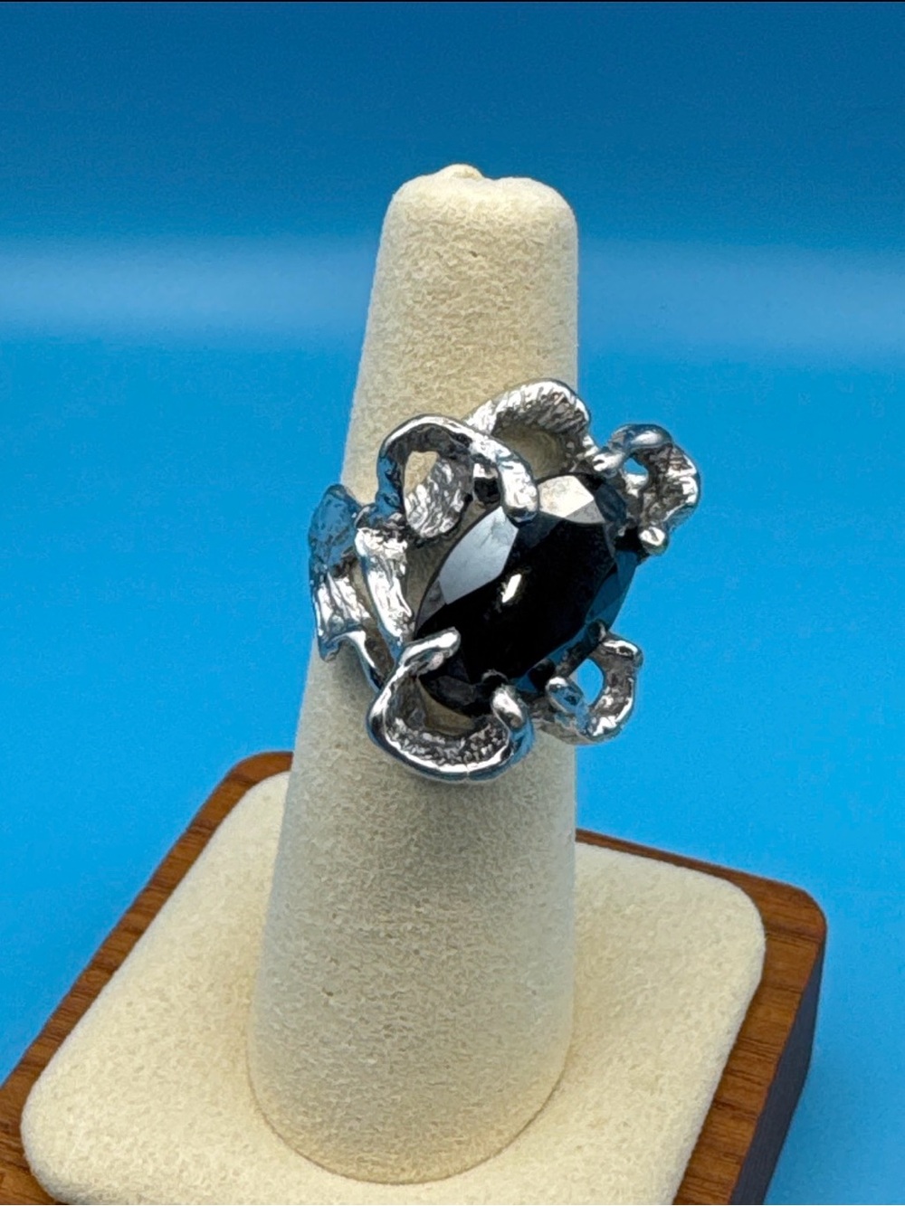 Vintage LIND 18K HGE Brutalist Nugget Cocktail Ring Size 5.5 Art Deco